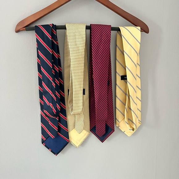 Nautica Ties Bundle of 4 100% silk - Picture 4 of 6